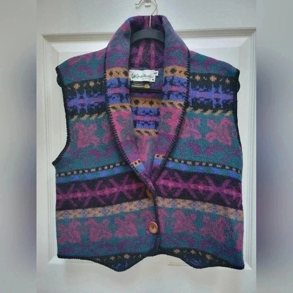 Gander Mountain Women's 100% Wool Vintage Tapestry Button Down Vest Size Small